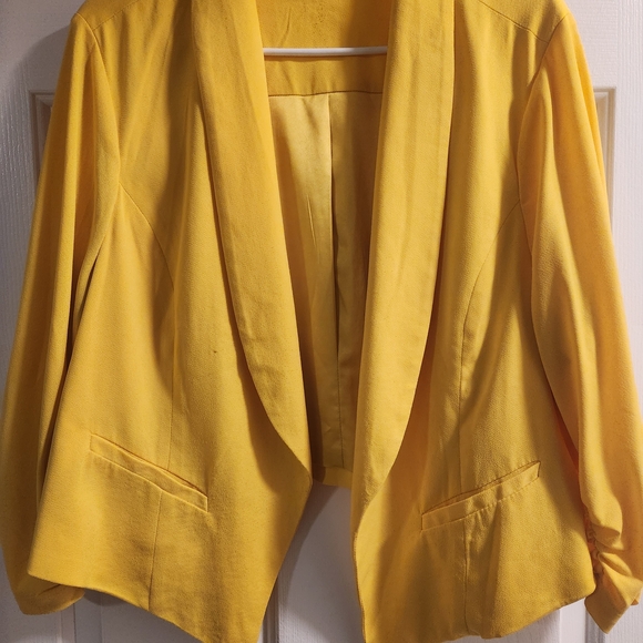 torrid Jackets & Blazers - TORRID Women's Yellow Blazer